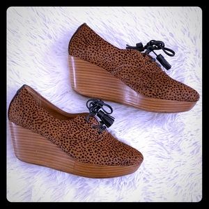 80%20 Leopard Wedges